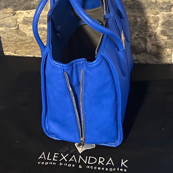Gorgeous royal blue Alexandra K 1.5 maxi handbag crossbody shoulder bag - Picture 9 of 13